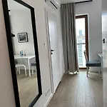 Pawia Charming Prime 81 Apartment Warsaw