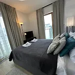 Pawia Charming Prime 81